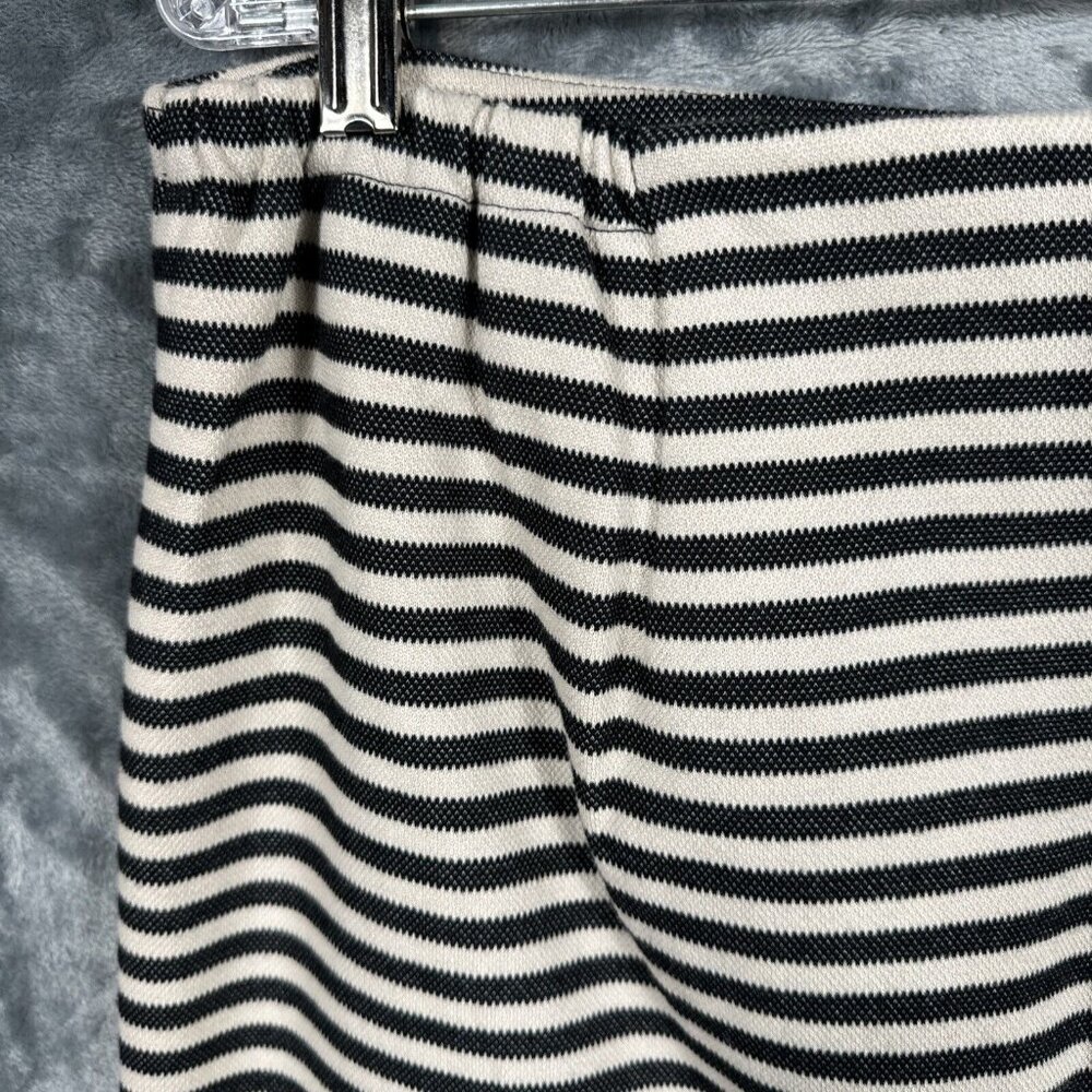Talberts Skirt Woman’s Stripped Black & white Size 14 W - Picture 9 of 11